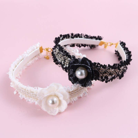 Handwoven Tweed Flower Collar Necklace (Color: Black, size: X Small/Small)