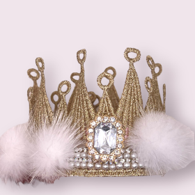 Snowy Winter Wonderland Crown (size: S)