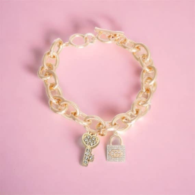 Lock and Key Gucchewi Charm Dog Collar Necklace (size: 18)