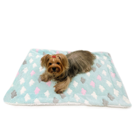 Ultra Plush Fluffy Clouds Blanket (Color: Green, size: 50" x 30")